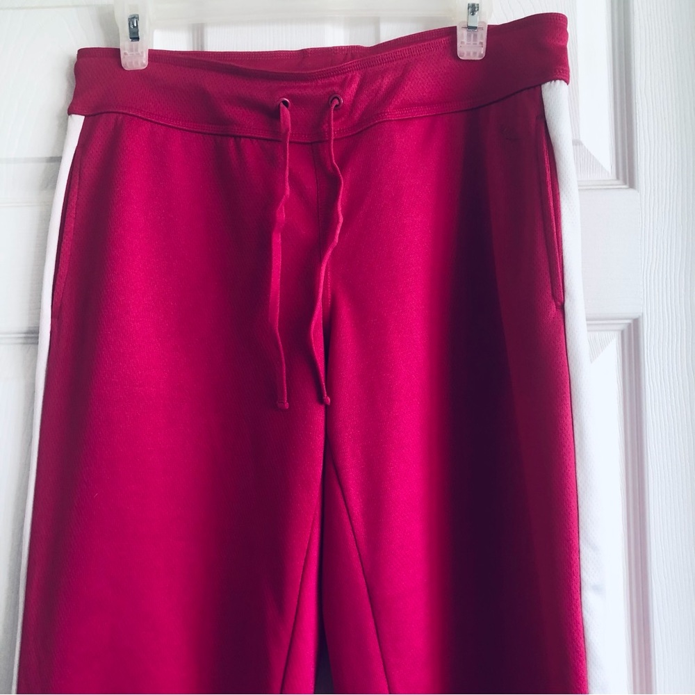 Danskin Capris Size Medium